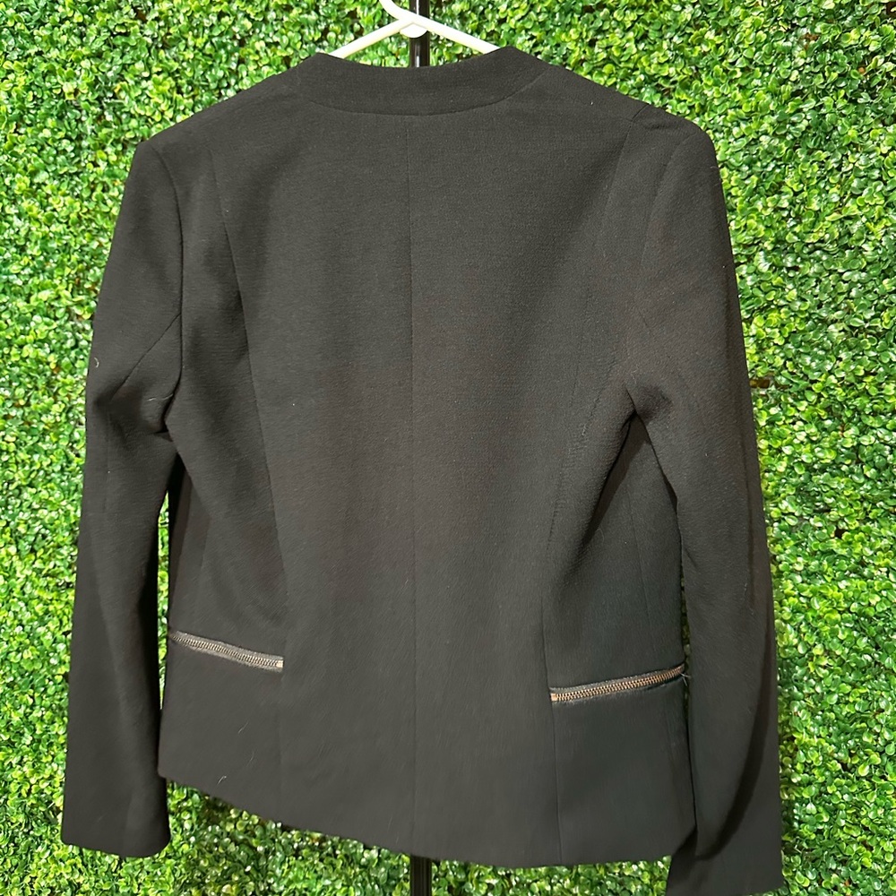 Only Black Fitted Blazer with Modern Collarless Design size 36 - Picture 5 of 5